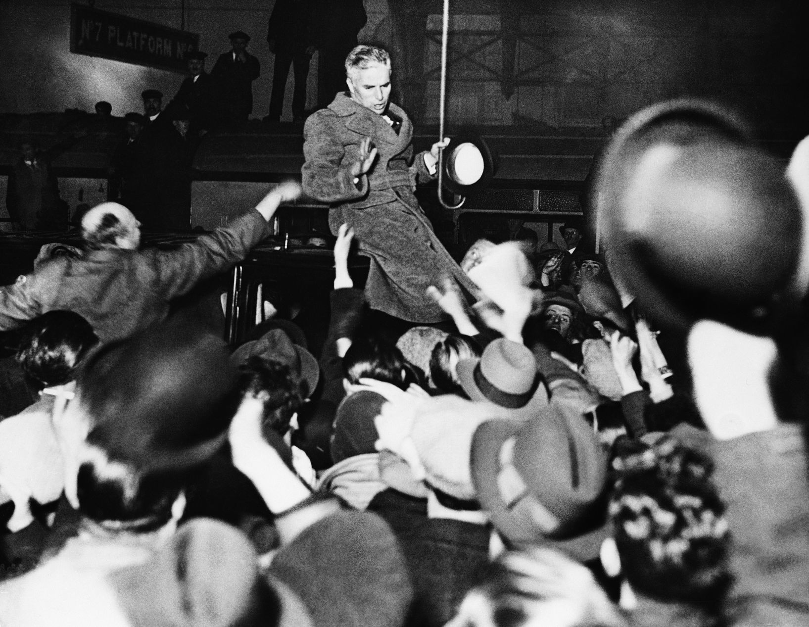 1931: Charlie Chaplin